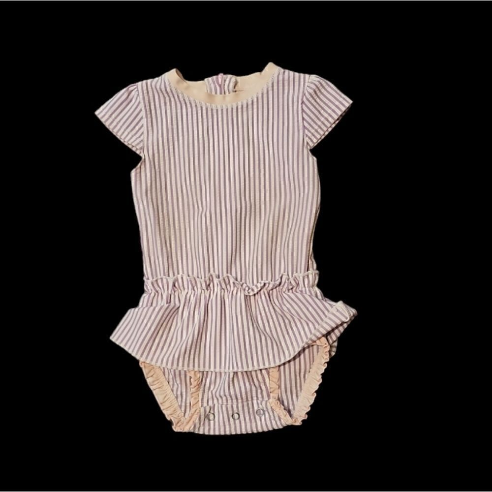 Ruffle button seersucker bathing suit